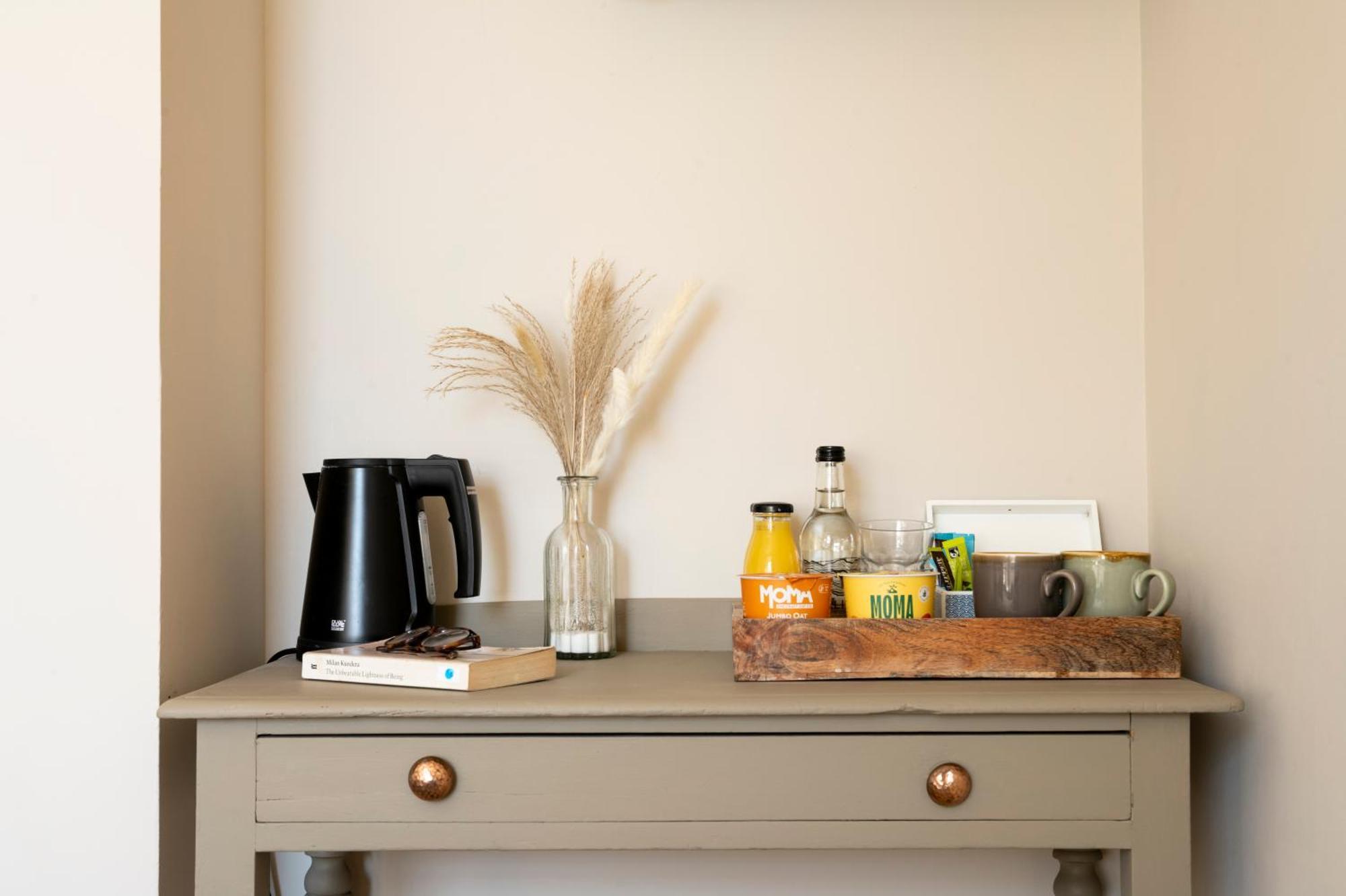 Morleys Rooms - Located In The Heart Of Hurstpierpoint By Huluki Sussex Stays Bagian luar foto