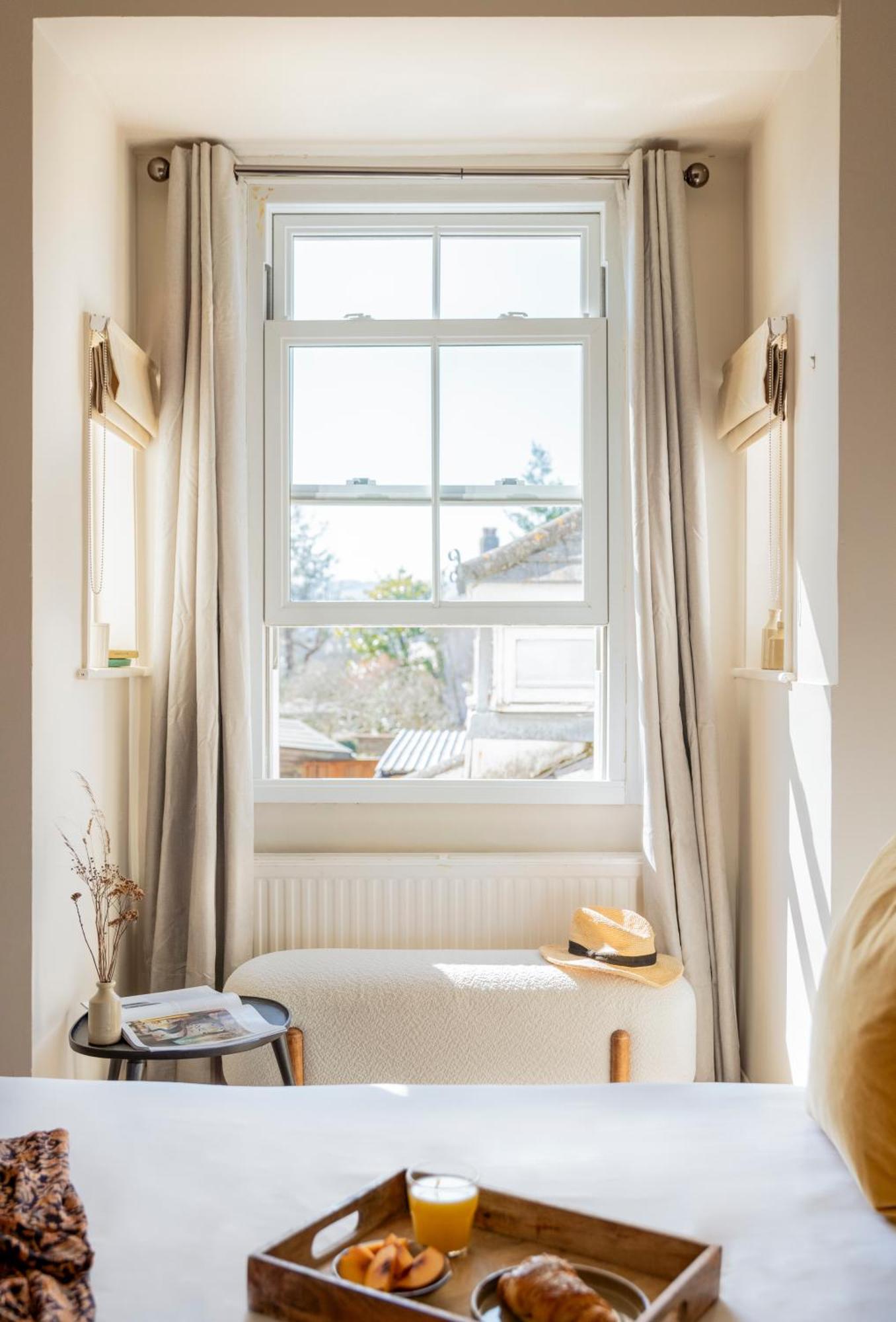 Morleys Rooms - Located In The Heart Of Hurstpierpoint By Huluki Sussex Stays Bagian luar foto