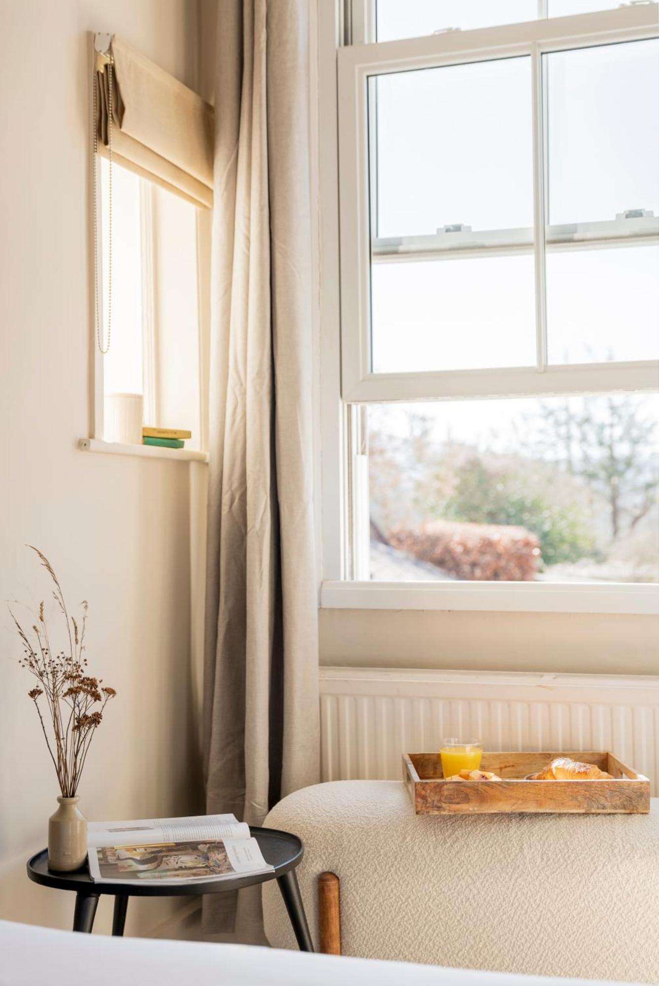 Morleys Rooms - Located In The Heart Of Hurstpierpoint By Huluki Sussex Stays Bagian luar foto